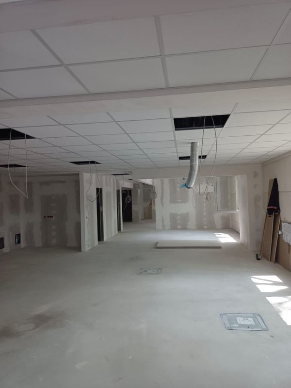Innenausbau — Gewerbeobjekt — vom Rohbau zum Ausbau